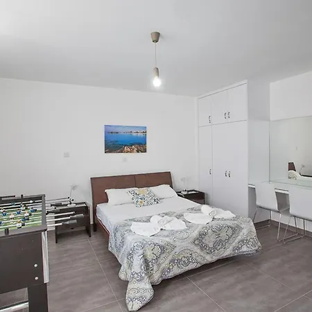 Ochosto Eos - Luxury 5 Bedroom With Private Pool - Close