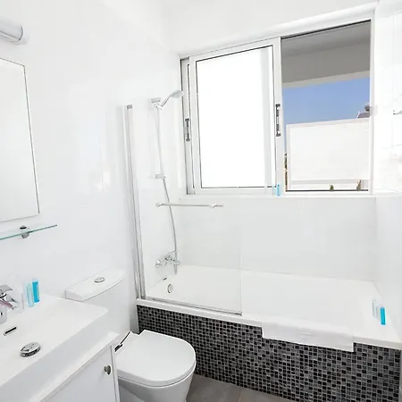 Villa Kaya Aq Ccv4 Protaras