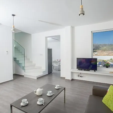 Villa Kaya Aq Ccv4 Protaras