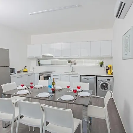 Villa Ochosto Eos - Luxury 5 Bedroom With Private Pool - Close *