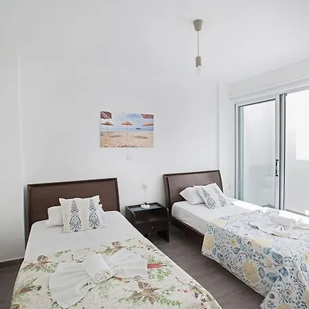 Ochosto Eos - Luxury 5 Bedroom With Private Pool - Close Villa *