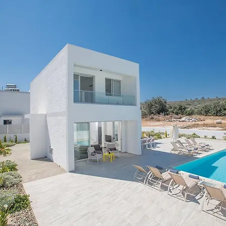 Ochosto Eos - Luxury 5 Bedroom With Private Pool - Close Villa *