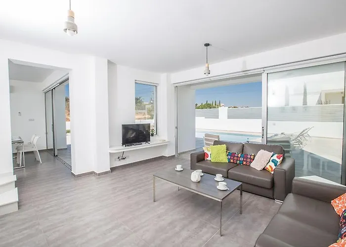 Ochosto Eos - Luxury 5 Bedroom With Private Pool - Close * Protaras