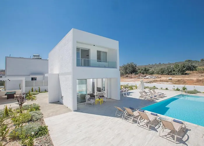Ochosto Eos - Luxury 5 Bedroom With Private Pool - Close Villa *